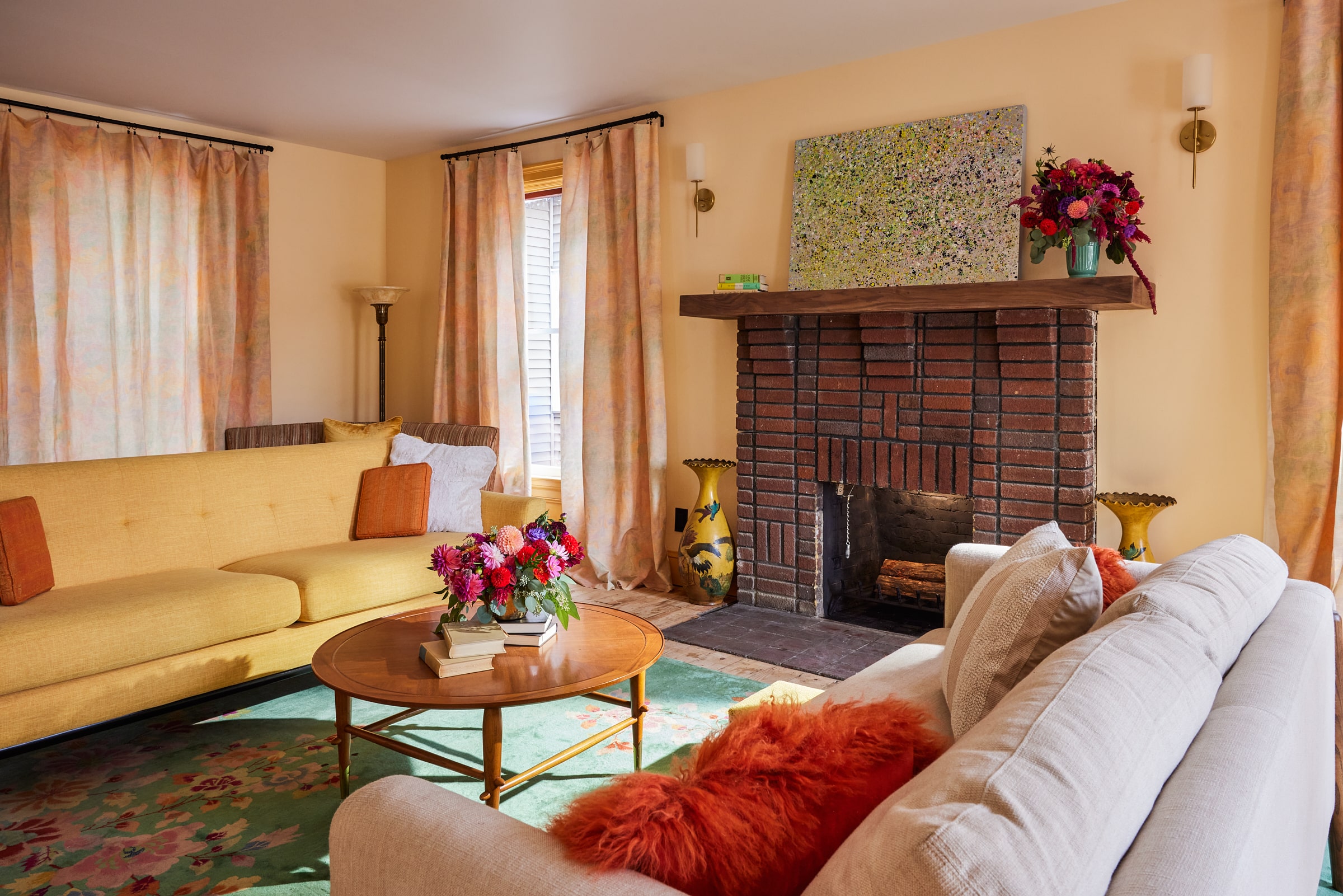 COH-SharonSprings-LivingRoom-4-min
