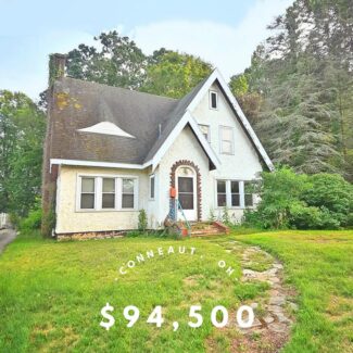919 Lincoln Dr, Conneaut, OH