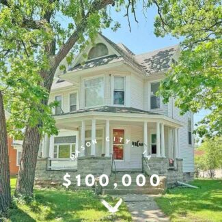 102 S Connecticut Ave, Mason City, IA