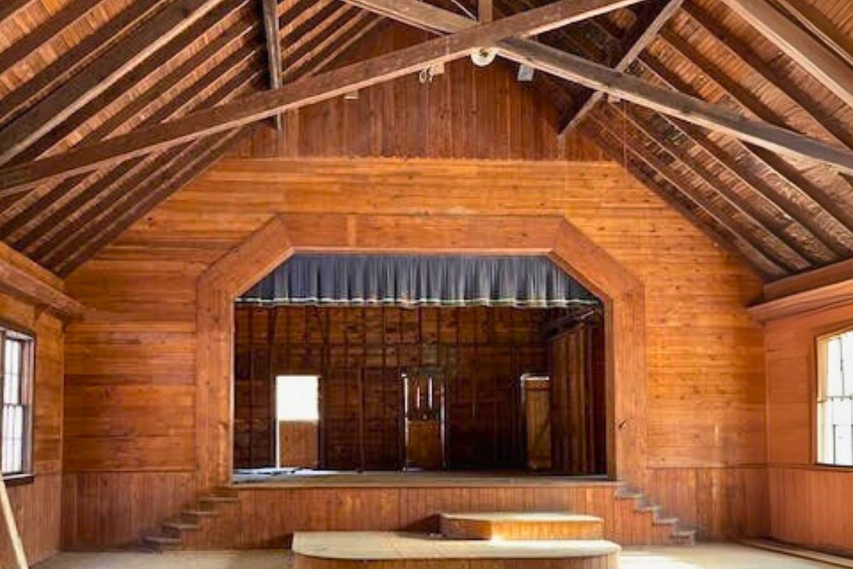 Shelburne Playhouse Interior