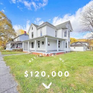210 Brown Ave, Belington, WV